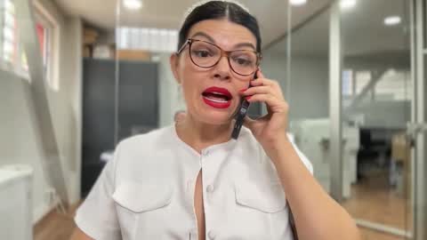 Carla Connor online show from September 2025 08:48:01 AM