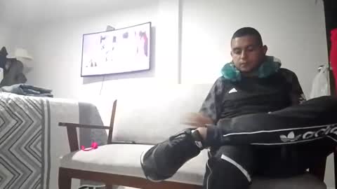 carlandelli1 online show from February 2026 03:35:02 AM