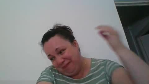 Snapshot of carlaruth chatting on September 2025 03:28:01 AM Carlaruth online show from September 2025 03:28:01 AM