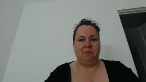Carlaruth online show from April 2026 03:20:01 AM