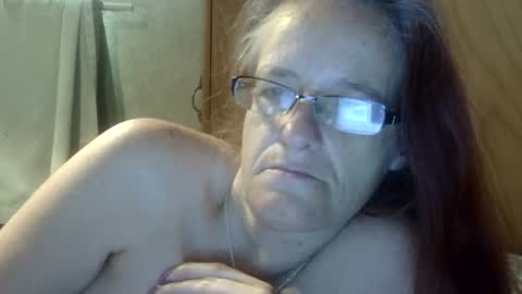 carleeswoman08 online show from May 2026 11:18:02 AM