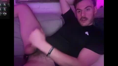 carlhung 69 hairy friends gay bi online show from February 2025 01:54:02 AM