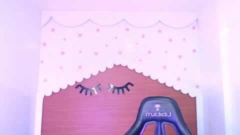 CARLYE   online show from October 2025 03:20:02 AM