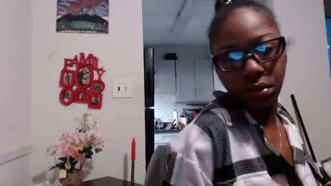 Carlie online show from March 2026 05:48:02 AM