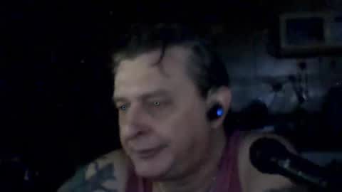 carlos712009 online show from April 2026 07:28:02 AM