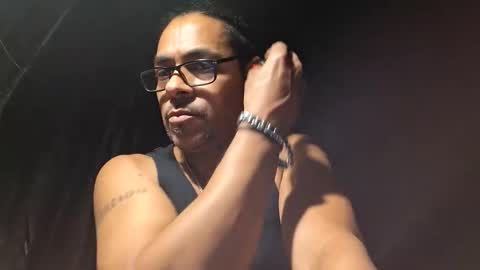 Snapshot of carloslove1972 chatting on May 2026 08:20:01 AM carloslove1972 online show from May 2026 08:20:01 AM
