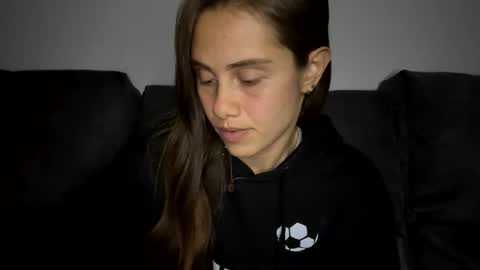 Snapshot of carlotta4you chatting on March 2025 02:29:01 AM Carlotta4you online show from March 2025 02:29:01 AM