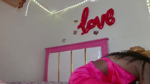 Snapshot of carlysinx chatting on March 2026 09:59:01 AM CarlyIndependent Model online show from March 2026 09:59:01 AM