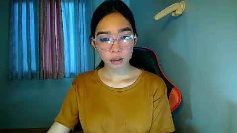 Snapshot of carmelasexmachinex chatting on February 2025 03:33:01 AM carmela online show from February 2025 03:33:01 AM