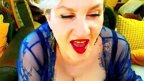 Carmen online show from March 2026 09:01:02 AM