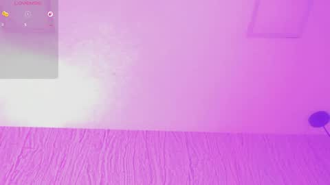 Snapshot of caro_duval chatting on April 2026 10:35:02 AM Caro online show from April 2026 10:35:02 AM