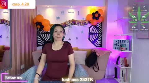 Snapshot of caro_fisher chatting on October 2025 12:49:02 PM Caro Fisher online show from October 2025 12:49:02 PM