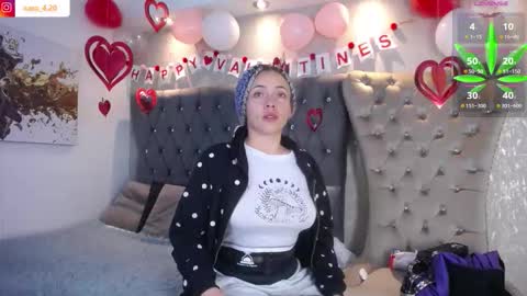 Snapshot of caro_fisher chatting on February 2026 10:45:01 AM Caro Fisher online show from February 2026 10:45:01 AM