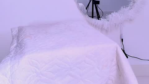 caro online show from March 2026 03:01:02 AM