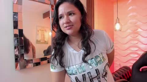 carolina online show from October 2025 01:57:01 AM