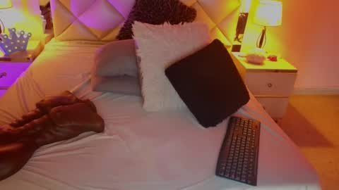 Carolina   online show from January 2025 01:47:01 PM