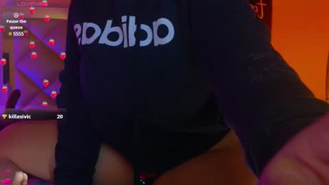 Carolina   online show from February 2025 11:49:01 AM