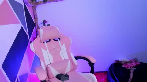 Carol  online show from January 2026 06:11:02 PM