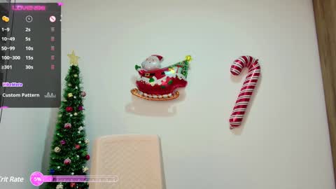 Snapshot of carolblonde chatting on December 2024 07:58:02 AM Char online show from December 2024 07:58:02 AM