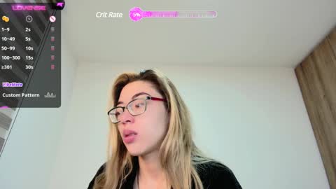 Snapshot of carolblonde chatting on January 2025 11:06:02 AM Char online show from January 2025 11:06:02 AM