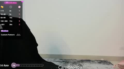 Snapshot of carolblonde chatting on February 2025 09:43:02 AM Char online show from February 2025 09:43:02 AM