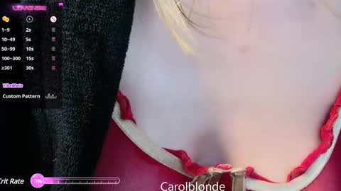Snapshot of carolblonde chatting on March 2025 04:15:02 AM Char online show from March 2025 04:15:02 AM