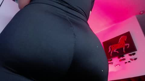 Snapshot of carolina_blue_ chatting on May 2026 11:32:01 PM Soft Carolina online show from May 2026 11:32:01 PM