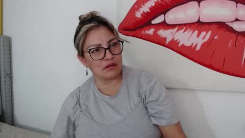 Carolina online show from February 2025 10:53:02 PM