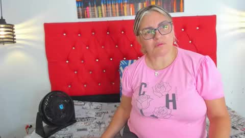 Carolina online show from October 2025 05:09:01 PM