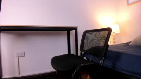  Caroline  online show from March 2026 11:35:01 AM