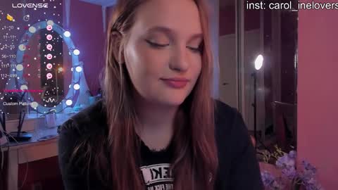 Caro online show from February 2026 10:22:01 PM