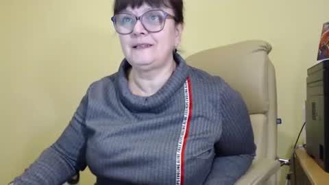 Snapshot of carolinedream_ chatting on October 2025 05:52:01 AM CarolineDream online show from October 2025 05:52:01 AM