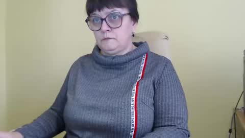 Snapshot of carolinedream_ chatting on November 2025 07:08:02 AM CarolineDream online show from November 2025 07:08:02 AM