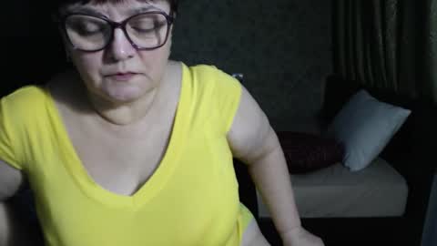 Snapshot of carolinedream_ chatting on November 2025 07:13:01 PM CarolineDream online show from November 2025 07:13:01 PM