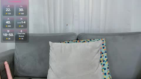 Snapshot of carolinefantasy_ chatting on September 2025 06:46:01 PM Caroline online show from September 2025 06:46:01 PM