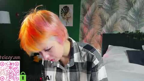 CarolineRichter online show from December 2025 02:07:02 AM