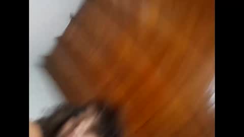 Snapshot of carolinnagomez chatting on March 2025 09:11:02 PM Caro online show from March 2025 09:11:02 PM