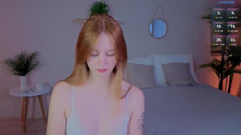 Snapshot of carolinnk chatting on September 2025 02:07:02 PM Caro online show from September 2025 02:07:02 PM