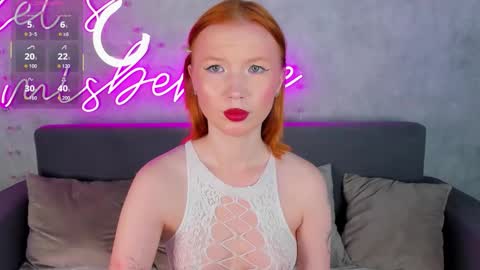 Anna online show from November 2025 09:55:02 AM