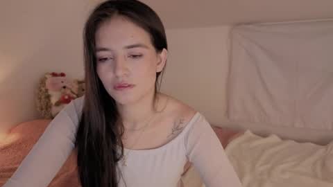 amelie online show from April 2026 12:19:01 AM