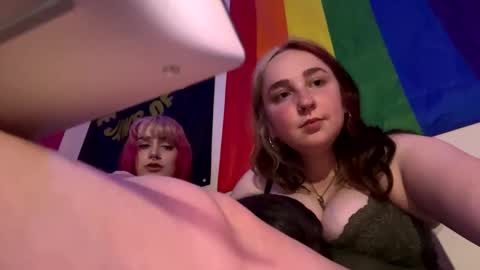 Snapshot of carpetmunchers chatting on October 2025 01:14:02 AM carpetmunchers online show from October 2025 01:14:02 AM