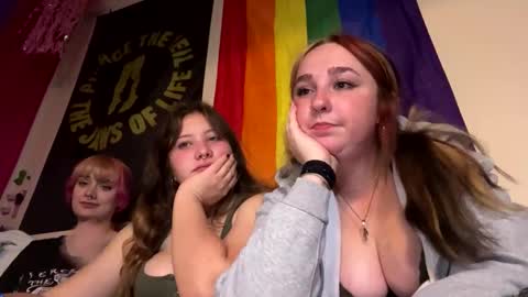 Snapshot of carpetmunchers chatting on October 2025 01:04:02 AM carpetmunchers online show from October 2025 01:04:02 AM