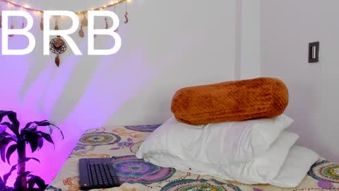 Snapshot of carriexwood chatting on January 2025 01:19:01 AM Nia  online show from January 2025 01:19:01 AM