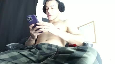 Matheus online show from March 2026 02:06:02 AM