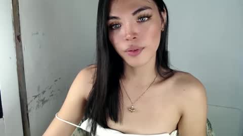 Snapshot of carsongrays chatting on January 2025 01:05:02 AM Carson online show from January 2025 01:05:02 AM