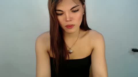 Snapshot of carsongrays chatting on November 2025 03:49:02 AM Carson online show from November 2025 03:49:02 AM