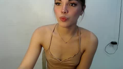 Snapshot of carsongrays chatting on November 2025 10:06:01 AM Carson online show from November 2025 10:06:01 AM