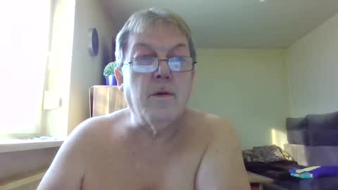 carsten21101 online show from March 2025 07:15:01 AM