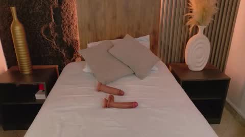 Snapshot of casandra_busting chatting on December 2025 07:19:02 PM Casandra online show from December 2025 07:19:02 PM