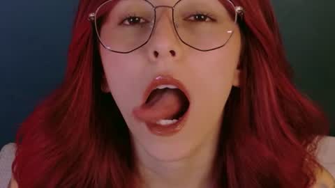 Snapshot of casandra_busting chatting on June 2026 02:49:01 AM Casandra online show from June 2026 02:49:01 AM